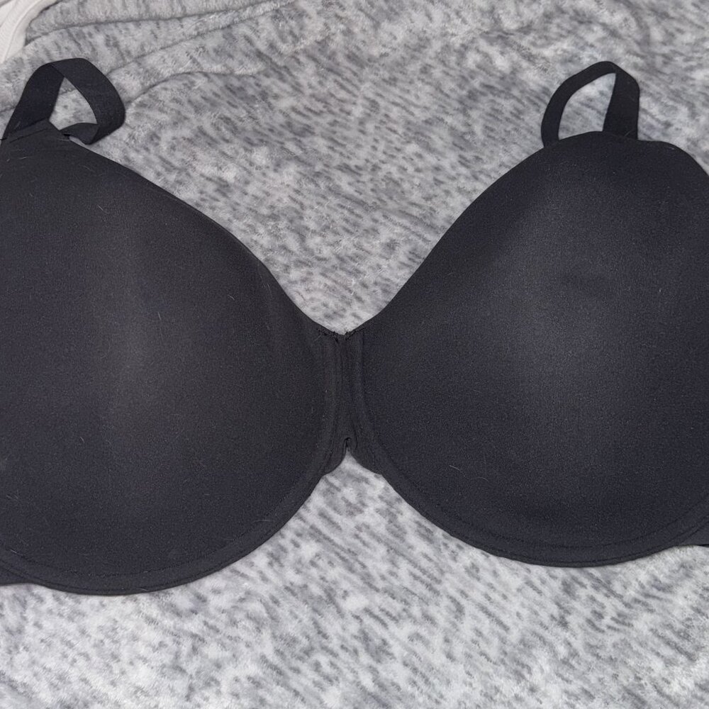 SKIMS Fits Everybody T-Shirt Bra